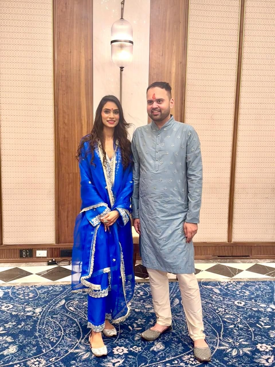 Shivani Bapna & Dhruv Raj