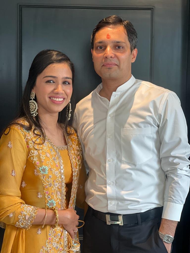 Ritika Agarwal & Hitesh Mehra