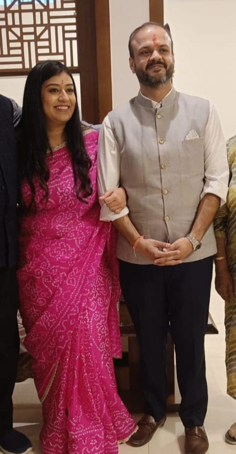 Ishita Farsaiya & Yaduraj Joshi
